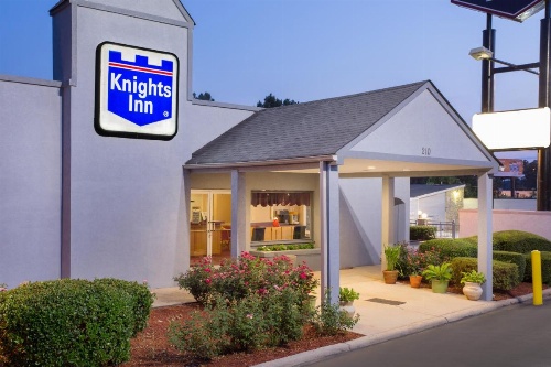 Knights Inn Augusta image 30